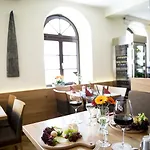 Angerbraeu Hotel