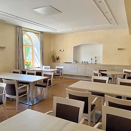 Angerbraeu 3*