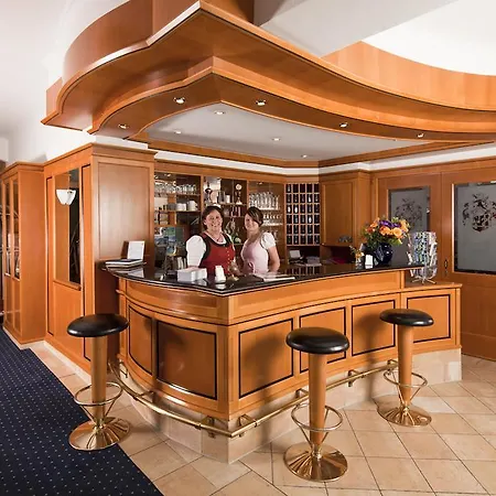 Angerbraeu Hotel 3*