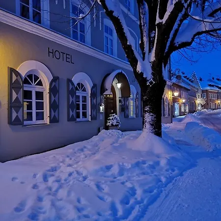Hotel Angerbraeu 3*